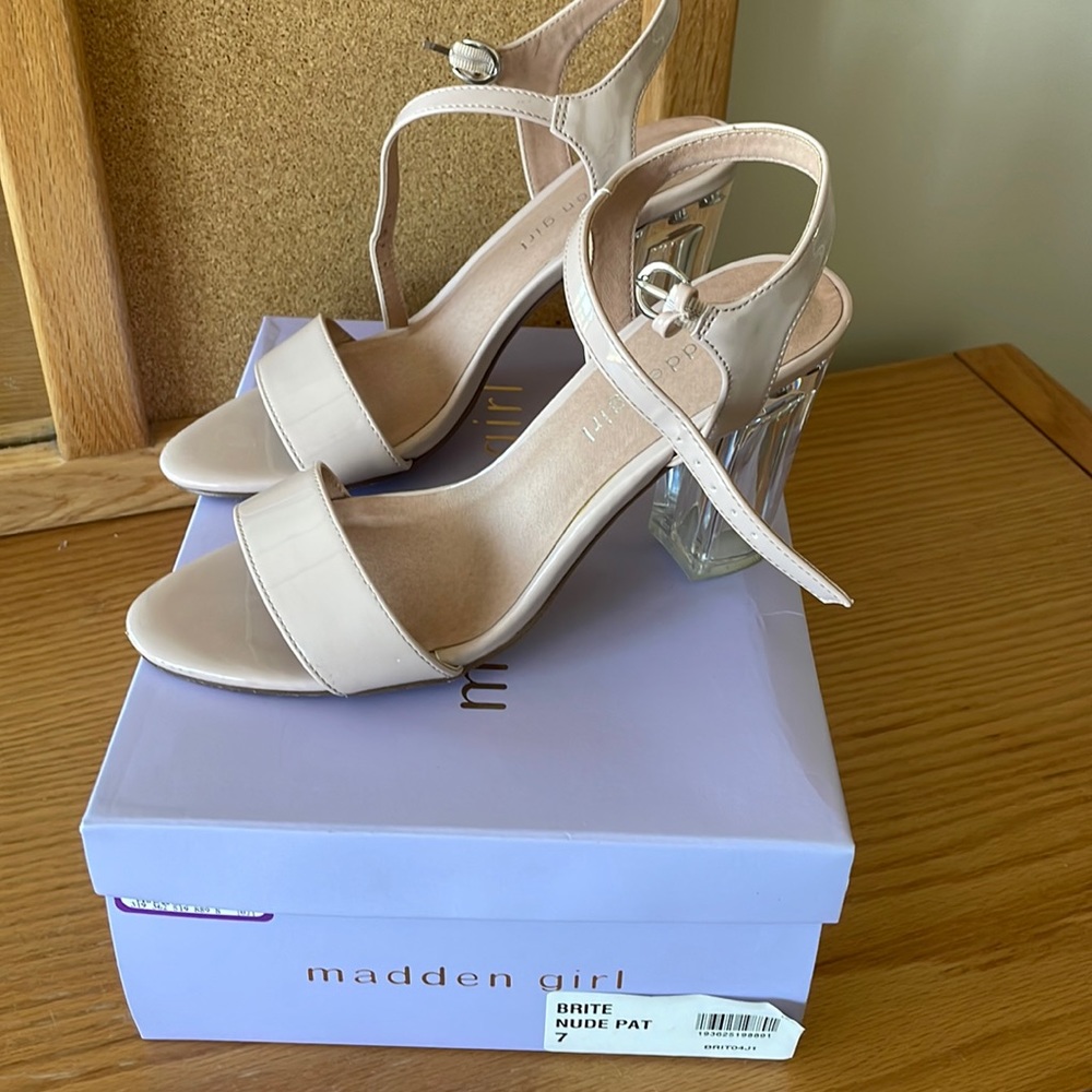 Madden girl patent leather clear heel 7